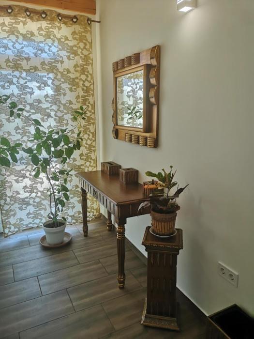 Ferienwohnung Tomajor Vendeghazak Tiszaeszlar Exterior foto